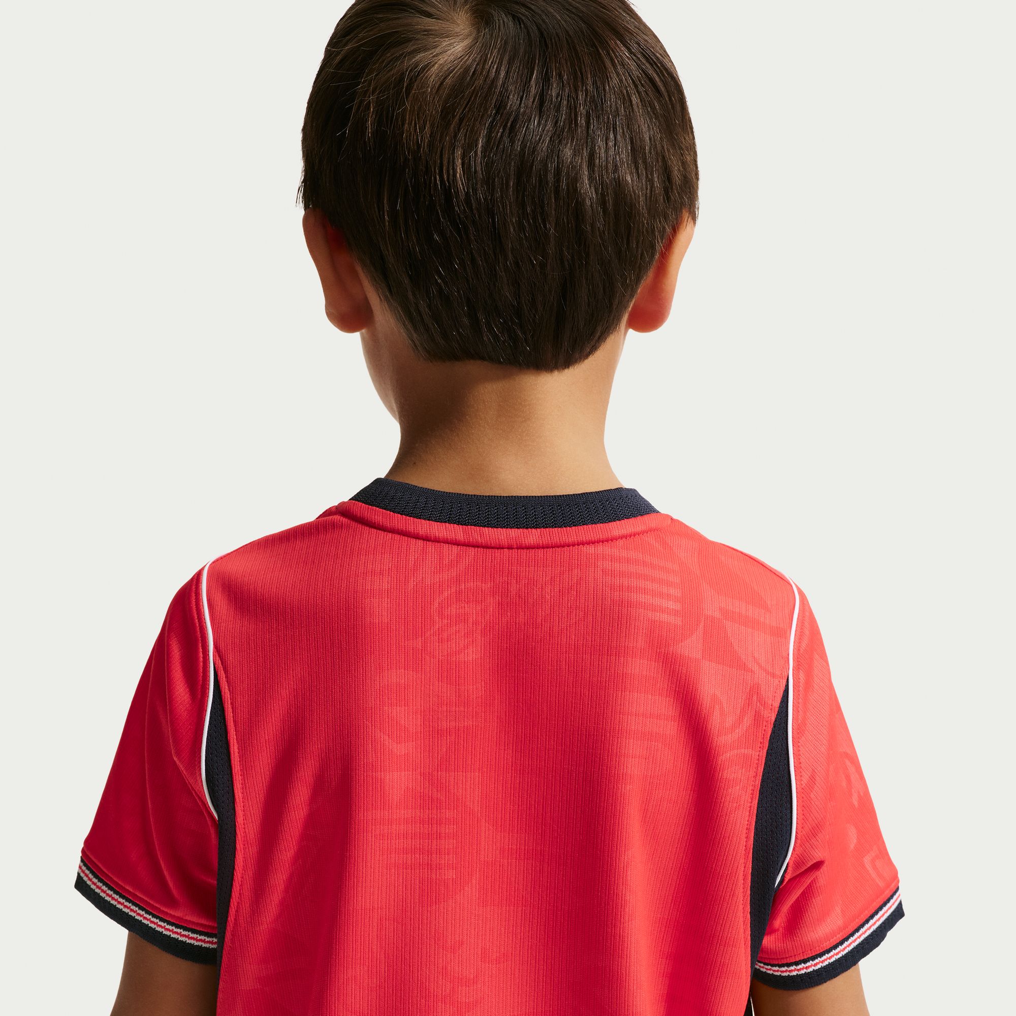 Nike England 26 Kids Away Kit 4